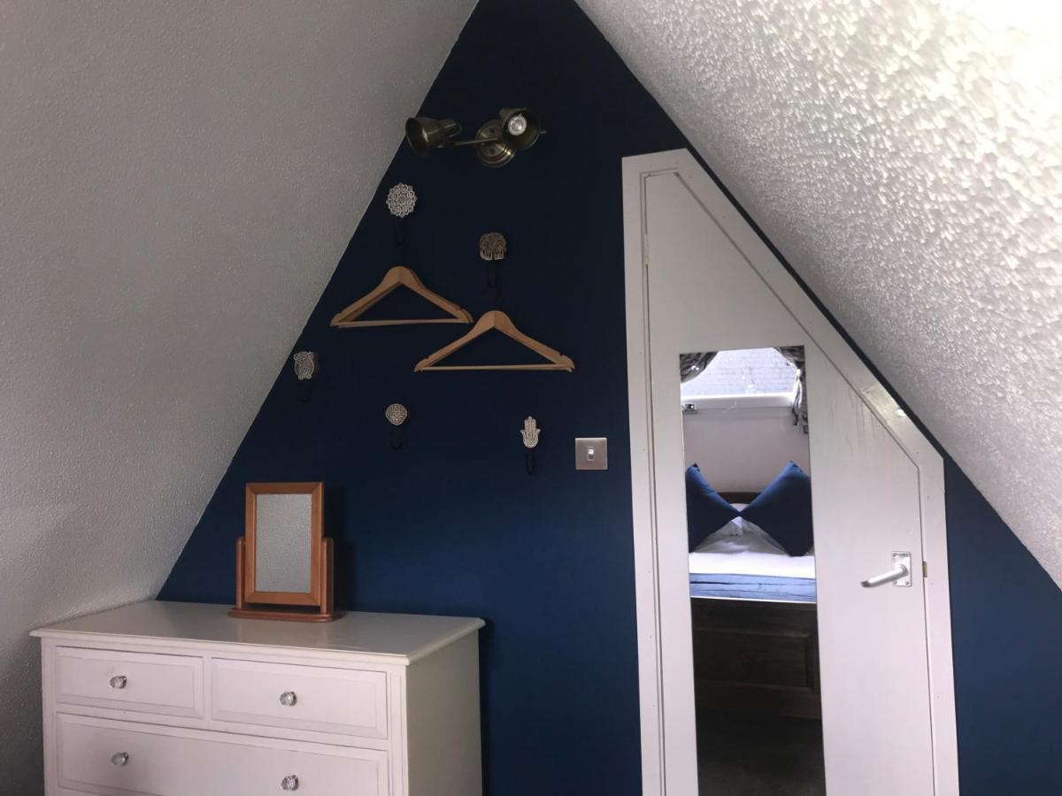 Foxes Sea Side Retreat Deluxe Chalet Is A Lovely Holiday Home Tucked Away On The Kent Coast Kingsdown  Kültér fotó